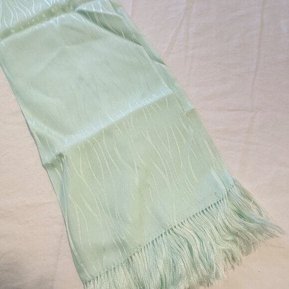 Vintage Mint Green Scarf with Fringe Edge 48 Inch Rectagular - Picture 6 of 6